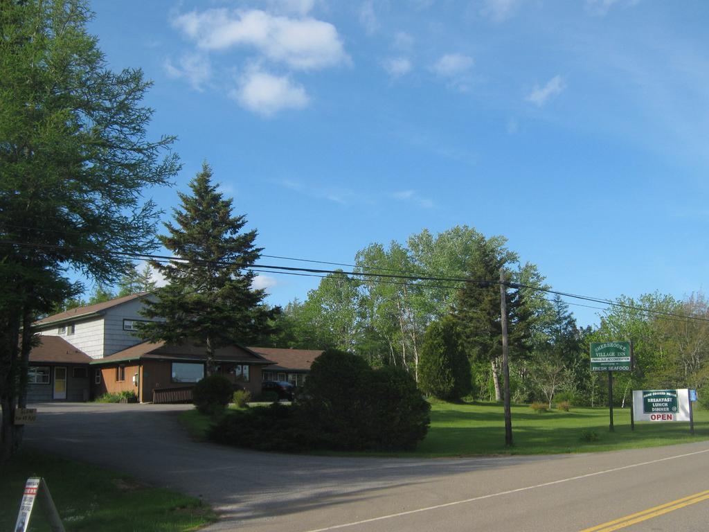 Sherbrooke Village Inn Exterior foto
